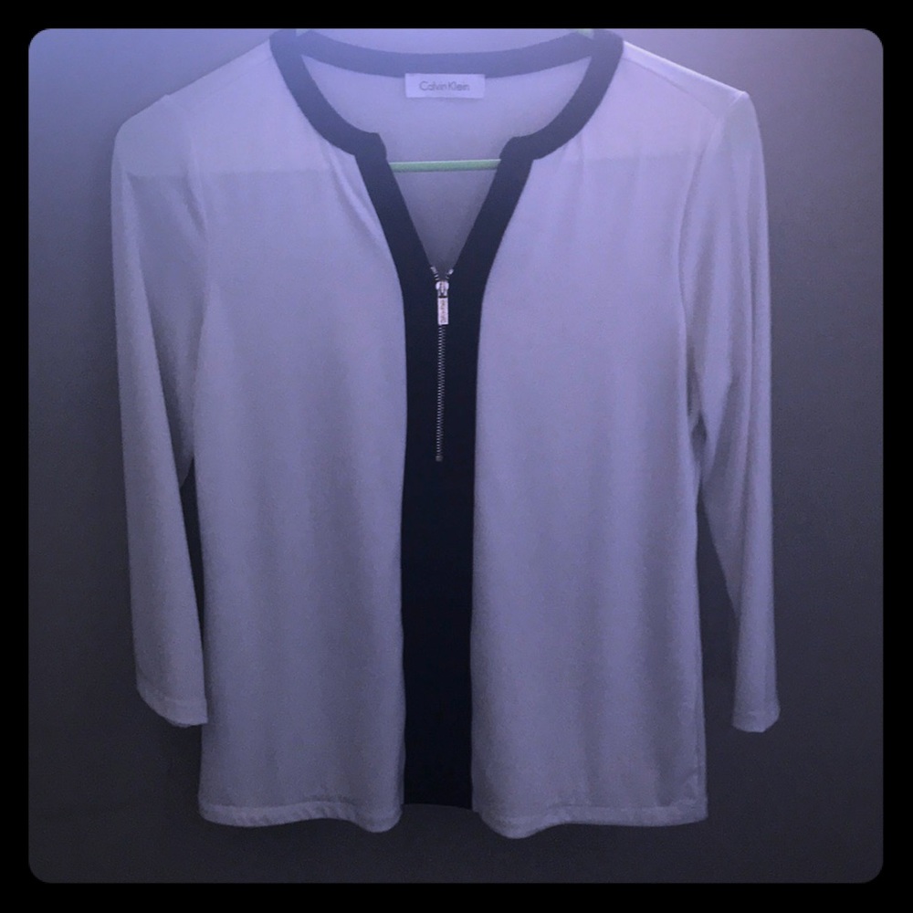 Calvin Klein zip up 3/4 blouse